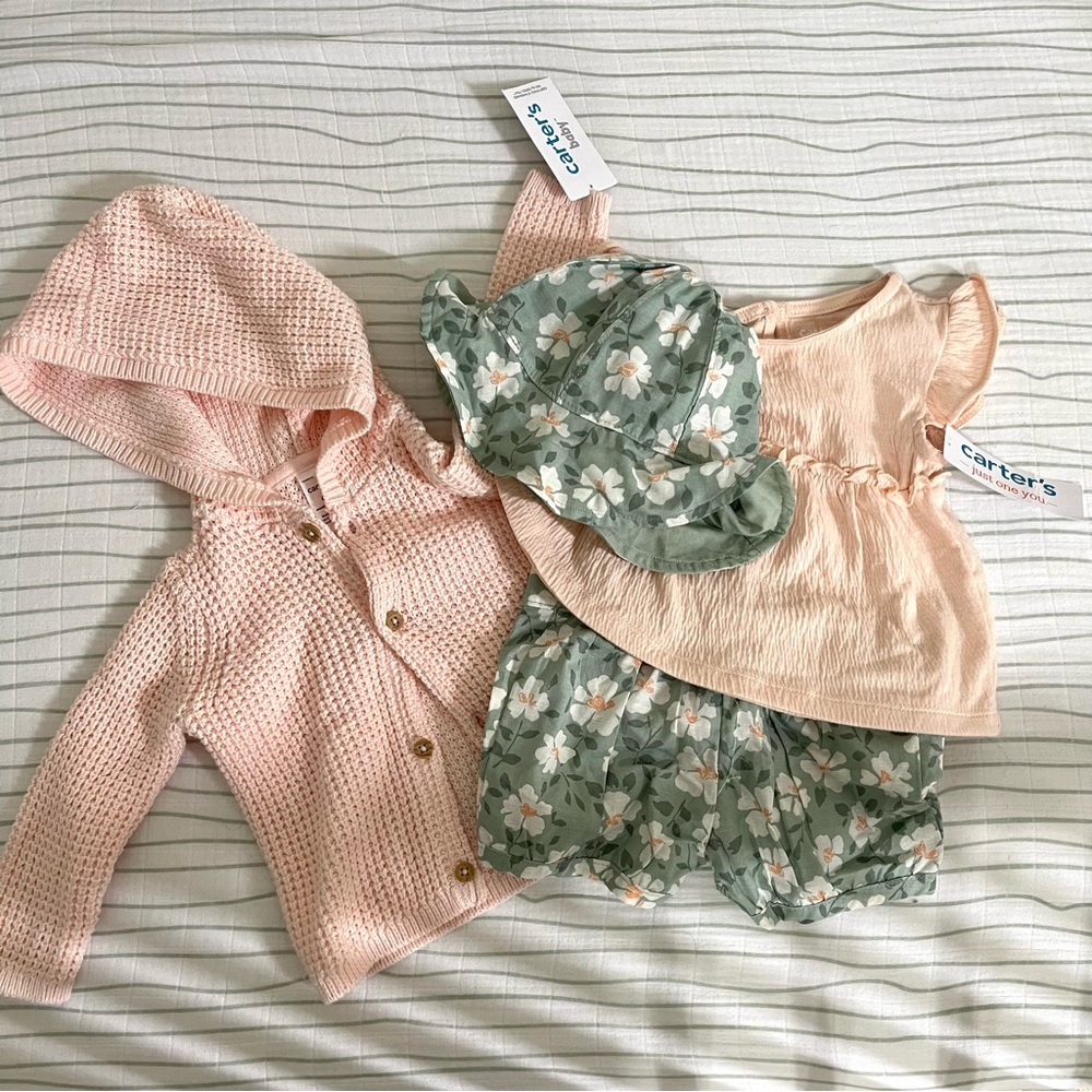 Carters 6 month set